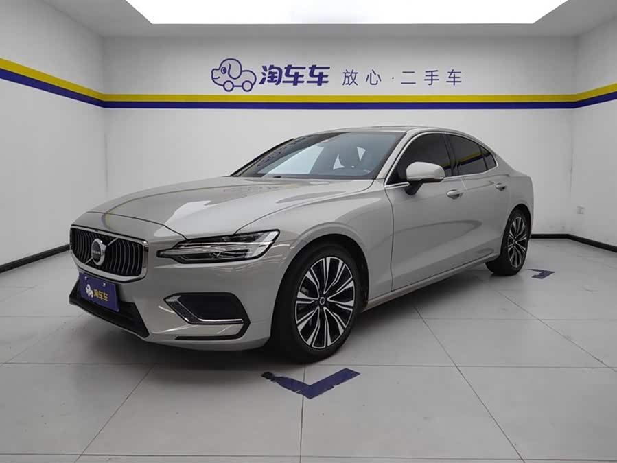 Volvo S60 2025 B4 Zhiyuan Luxury Edition — фото 1