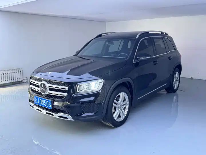 Mercedes-Benz GLB 2022 GLB 180 — фото 1