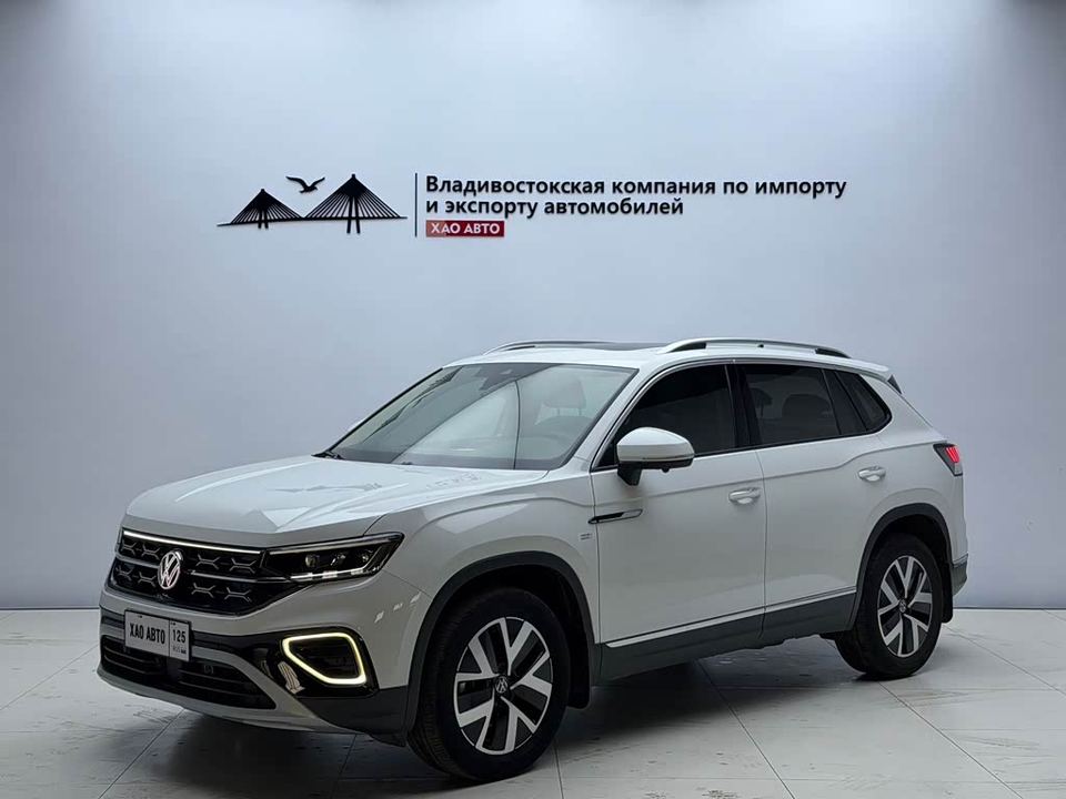 Volkswagen Tayron 2023 280TSI Plus — фото 1