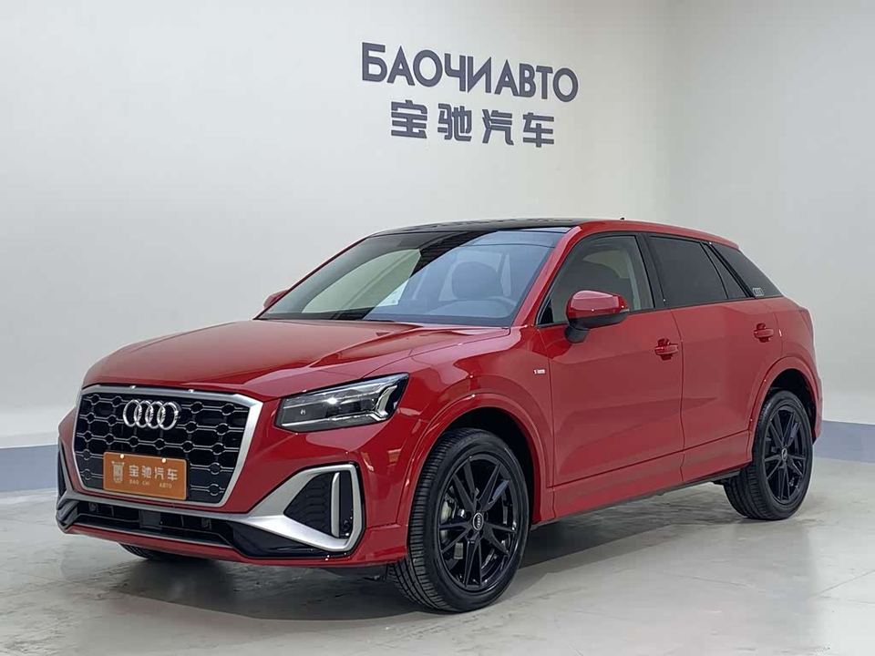 Audi Q2 2022 L 35 TFSI — фото 1