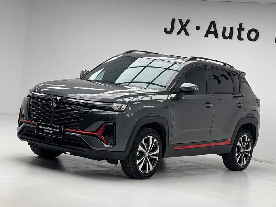 Changan CS35 Plus 2023 CS35PLUS 1.4T DCT — фото 1
