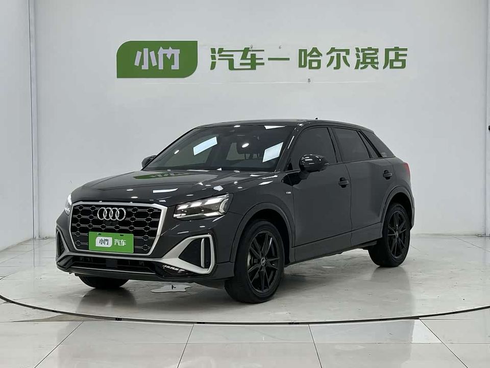 Audi Q2 2022 L 35 TFSI — фото 1