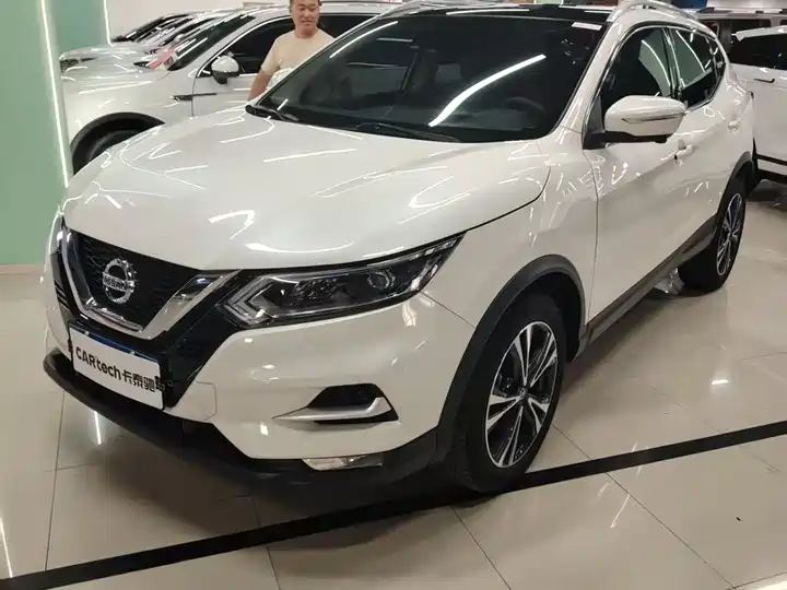 Nissan Qashqai, 2022 г.в. — фото 1