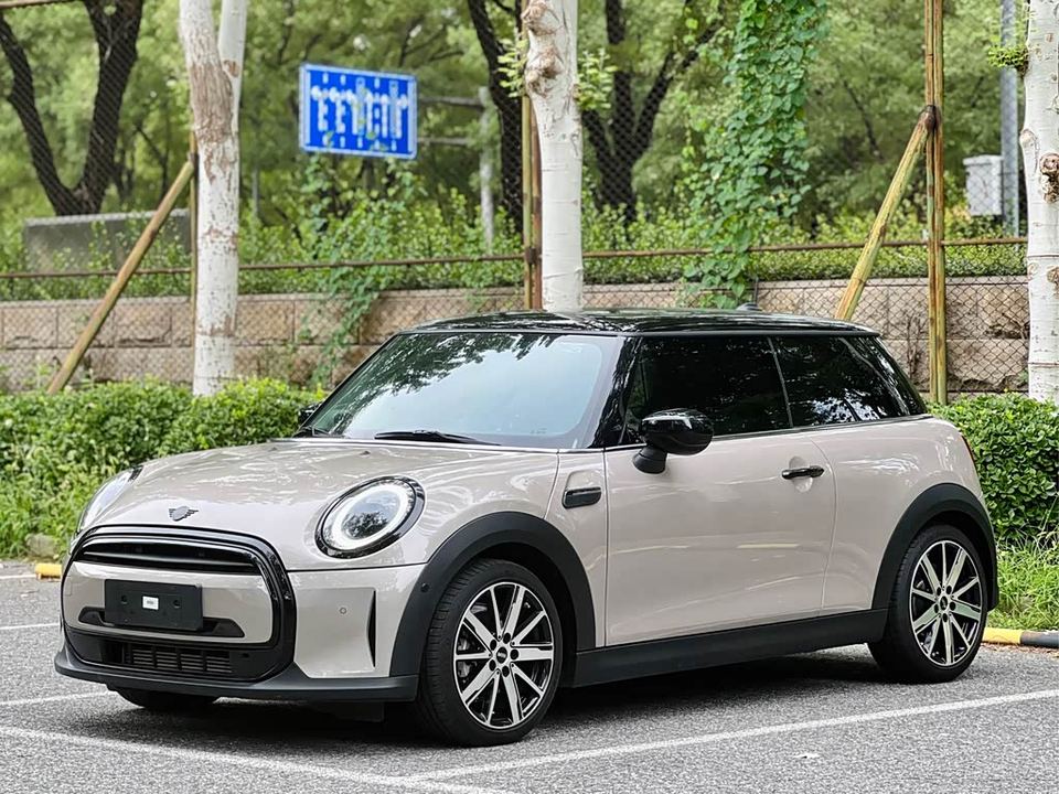 MINI Cooper 2023 1.5T — фото 1