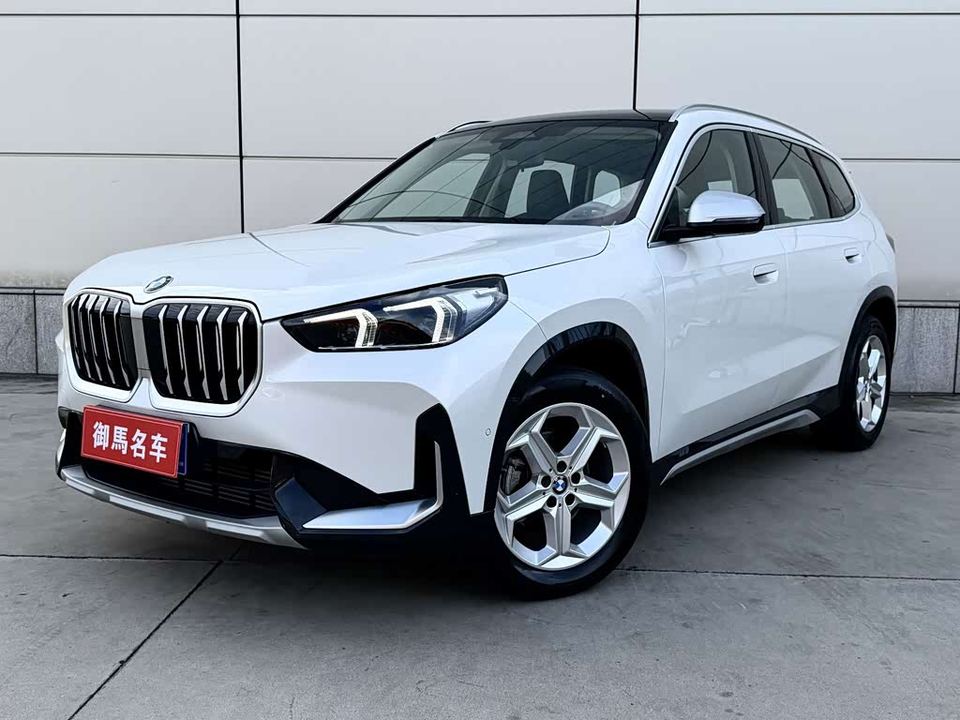 BMW X1 2023 sDrive20Li X — фото 1
