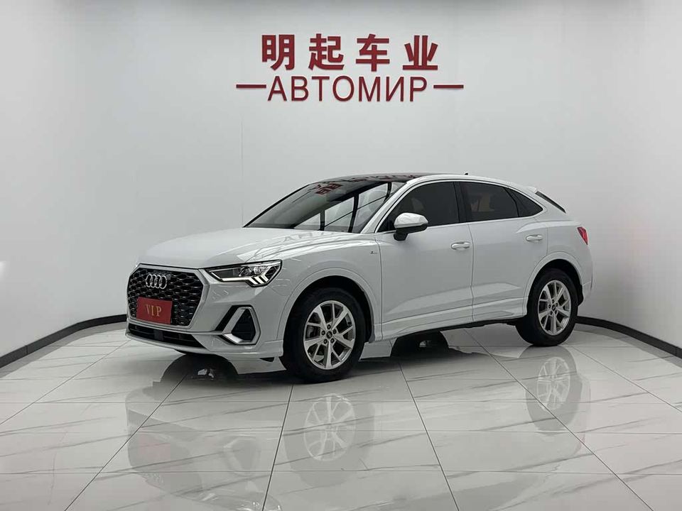 Audi Q3 Sportback 2023 35 TFSI （1.4T） — фото 1