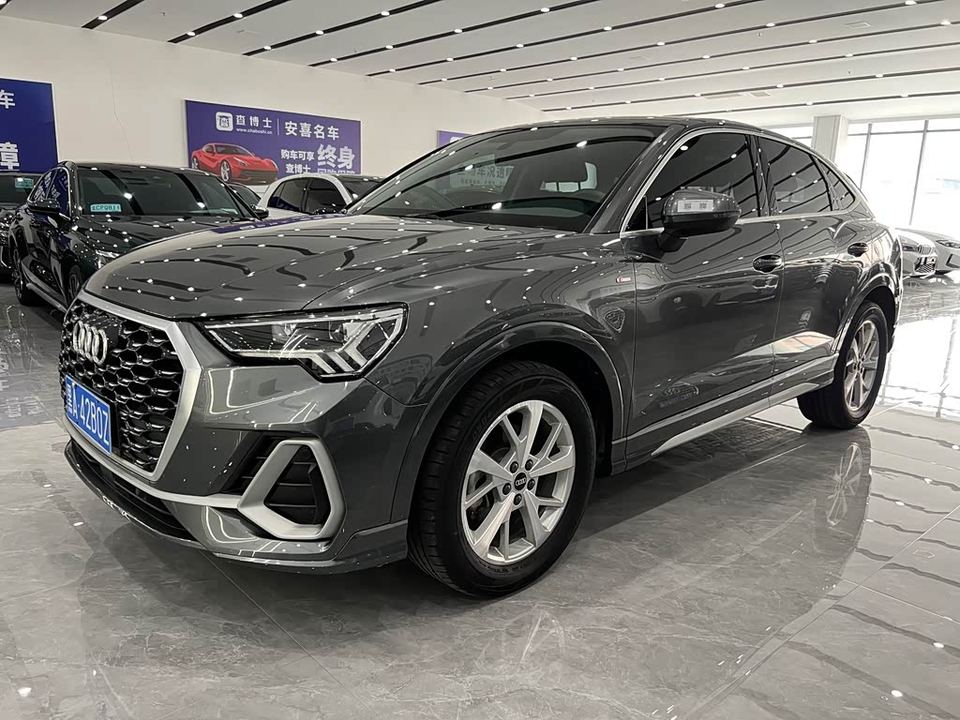 Audi Q3 Sportback 2023 35 TFSI （1.4T） — фото 1