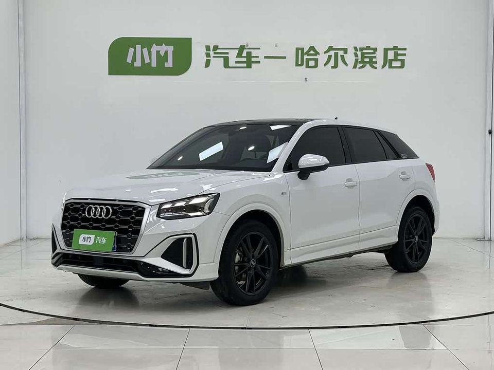 Audi Q2 2022 L 35 TFSI — фото 1