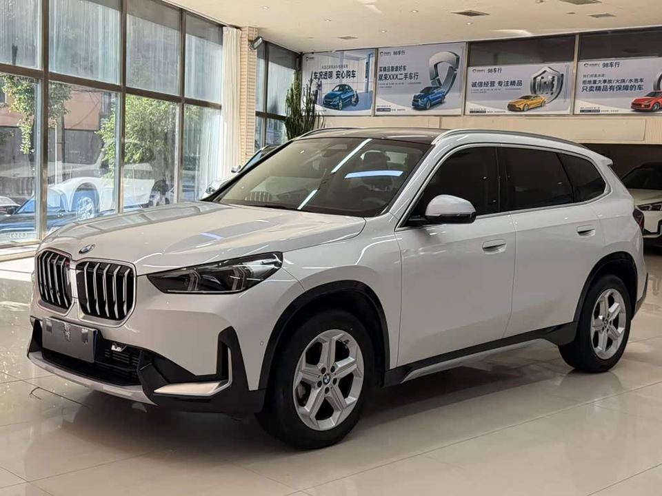 BMW X1 2023 sDrive20Li X — фото 1
