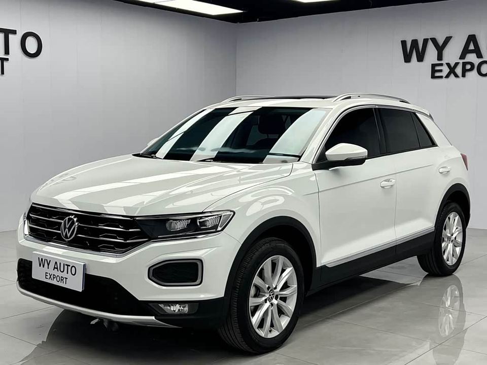 Volkswagen T-Roc 2022 280TSI DSG PLUS — фото 1