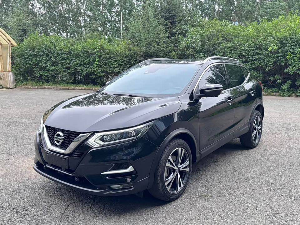 Nissan Qashqai 2022 2.0L CVT XV Prem — фото 1
