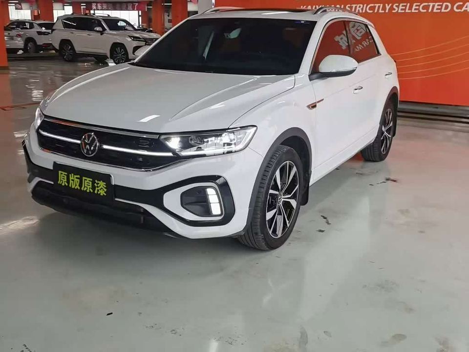 Volkswagen T-Roc 2023 300TSI DSG — фото 1