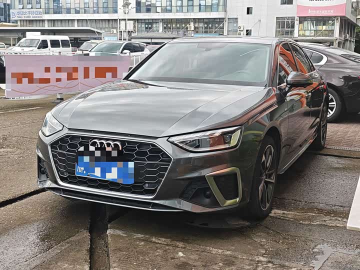 Audi A4L 2020 35 TFSI — фото 1