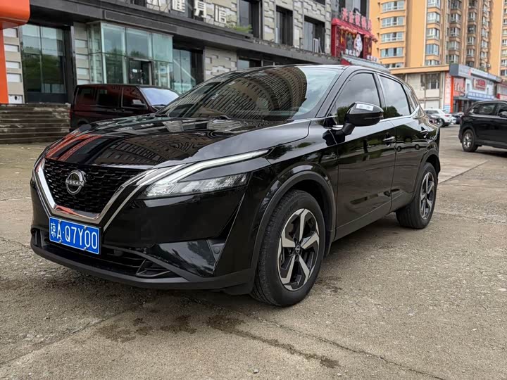 Nissan Qashqai 2023 1.3T CVT — фото 1
