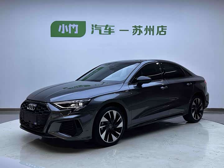 Audi A3 2022 L Limousine 35 TFSI — фото 1