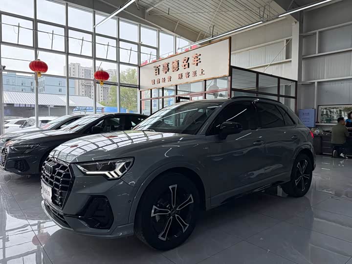 Audi Q3 2023 35 TFSI (1.4T) — фото 1